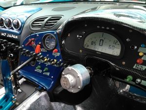 2013_0705_mtf_004_cockpit.jpg